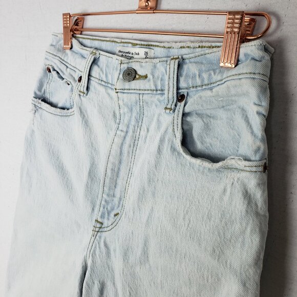 Abercrombie & Fitch 90s Straight Ultra High Rise Carpenter Jean Light Wash 26R - Picture 13 of 14